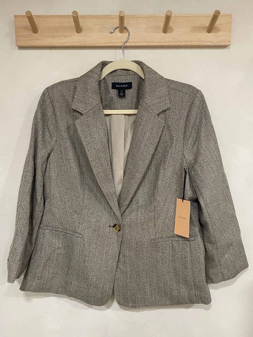 Halogen Shrunken Herringbone Blazer Taupe Size 12 NWT